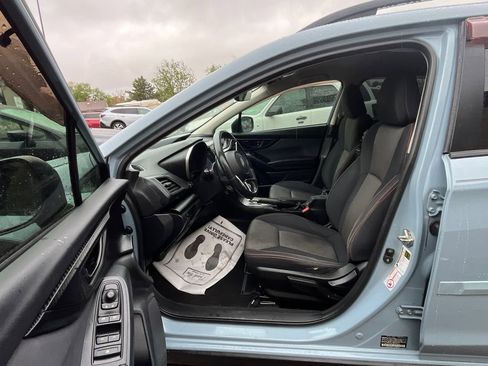 Used 2019 Subaru Crosstrek 2.0i Premium AWD/4WD image 18
