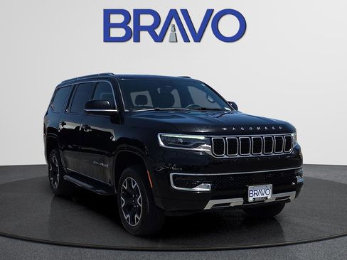 Used 2024 Jeep Wagoneer Series III AWD/4WD image 2