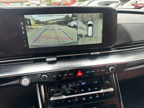 Used 2024 Kia Carnival SX Prestige FWD image 21