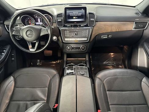 Used 2017 Mercedes-Benz GLS 550 4MATIC image 25
