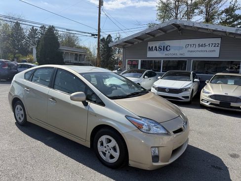 Used 2010 Toyota Prius Three image 14