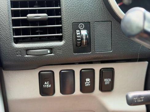 Used 2008 Toyota 4Runner Sport RWD image 27