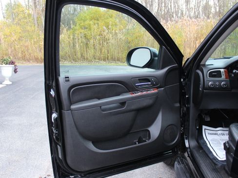 Used 2012 GMC Yukon SLT image 14