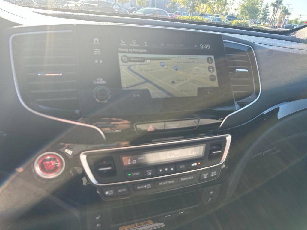 Used 2021 Honda Passport Elite image 12