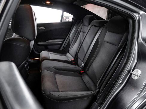 Used 2015 Dodge Charger SXT image 45