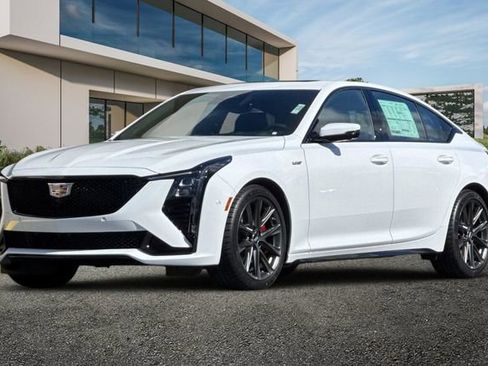 New 2026 Cadillac CT5 V image 8
