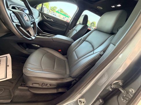 Used 2024 Buick Enclave Essence w/ Experience Buick Package FWD image 15