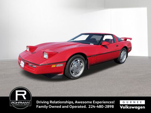 Used 1988 Chevrolet Corvette Coupe image 1