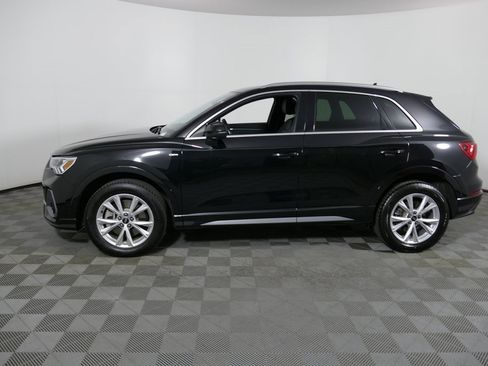 Used 2024 Audi Q3 2.0T Premium image 6