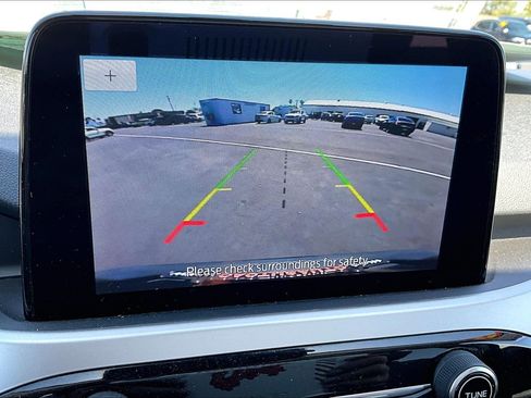 Used 2020 Ford Escape SE FWD image 21
