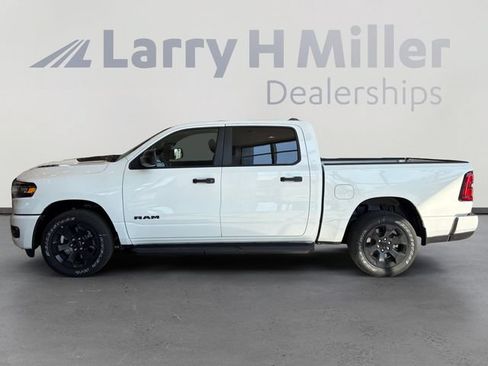 New 2026 RAM 1500 Express AWD/4WD image 2