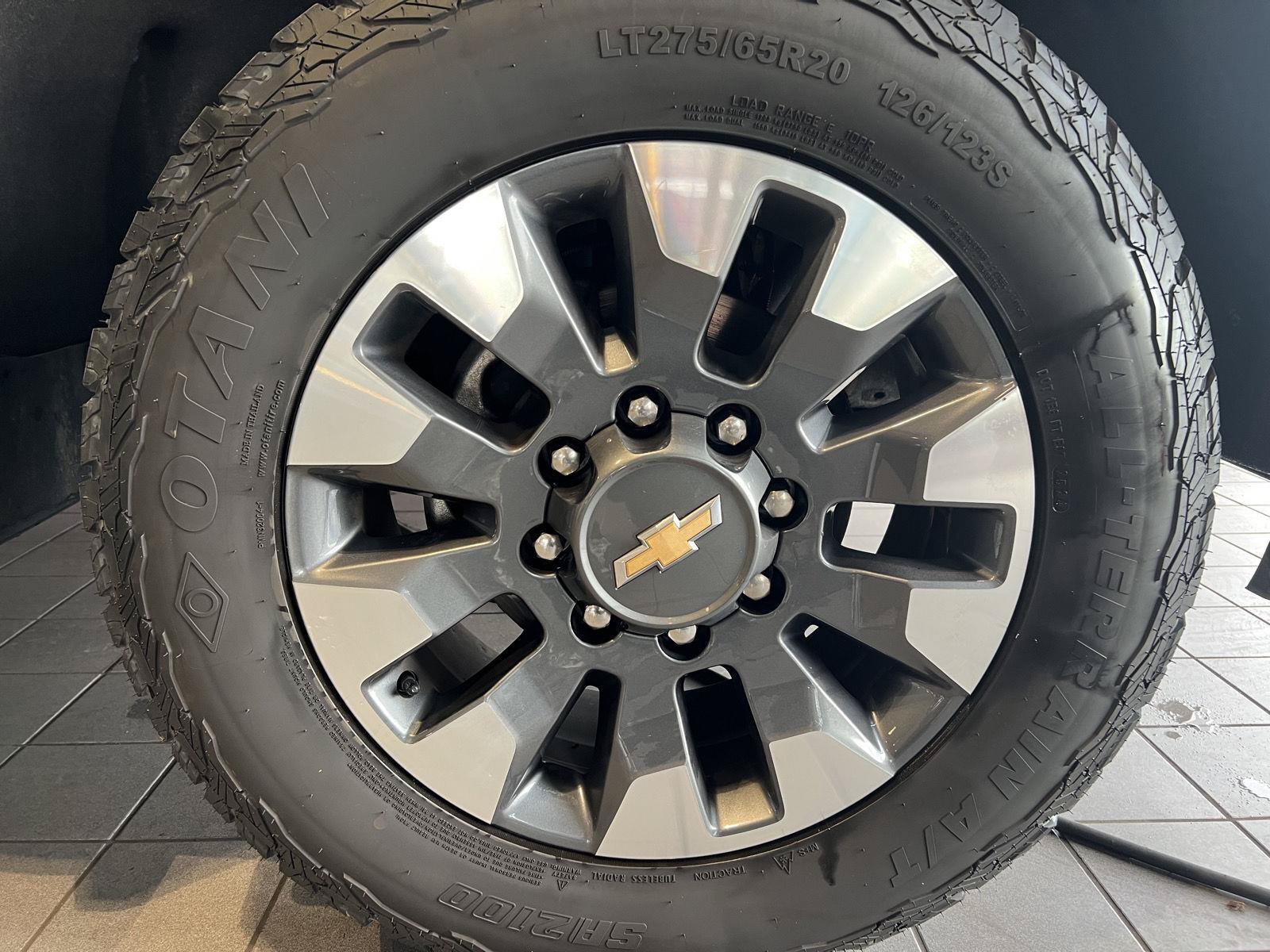Used 2021 Chevrolet Silverado 2500 Custom w/ Custom Value Package AWD/4WD image 11