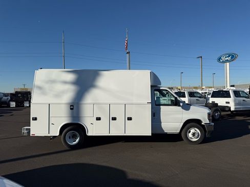 New 2026 Ford E-350 and Econoline 350 Super Duty w/ Power Equipment Group RWD image 2