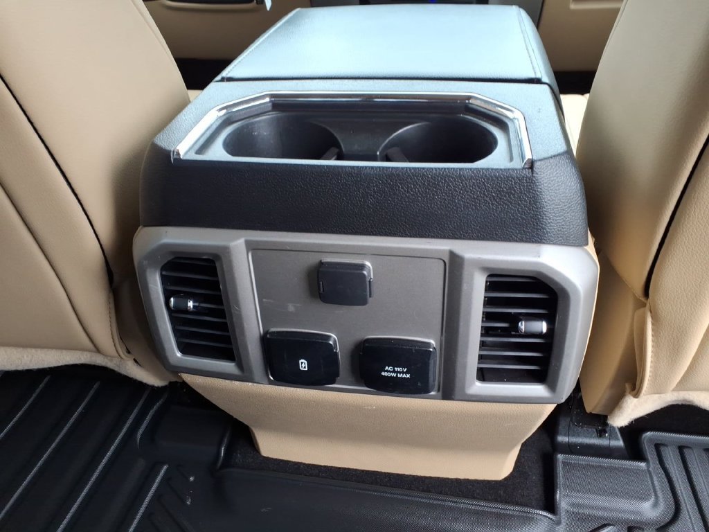 Used 2019 Ford F350 Lariat w/ Chrome Package RWD image 17