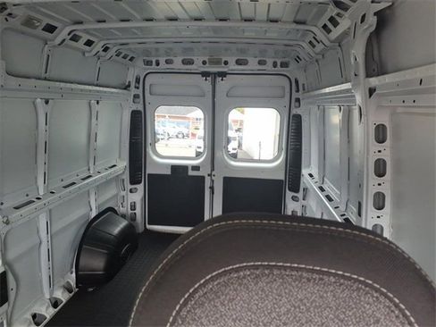 Used 2023 RAM ProMaster 2500 image 39