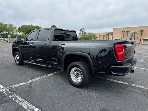 Used 2020 Chevrolet Silverado 3500 High Country image 9