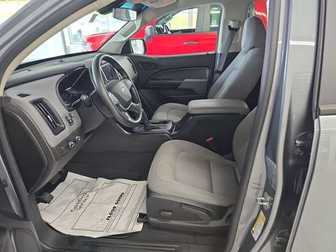 Used 2021 Chevrolet Colorado W/T w/ WT Convenience Package AWD/4WD image 13