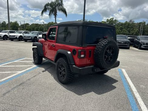 Used 2022 Jeep Wrangler Sport AWD/4WD image 8