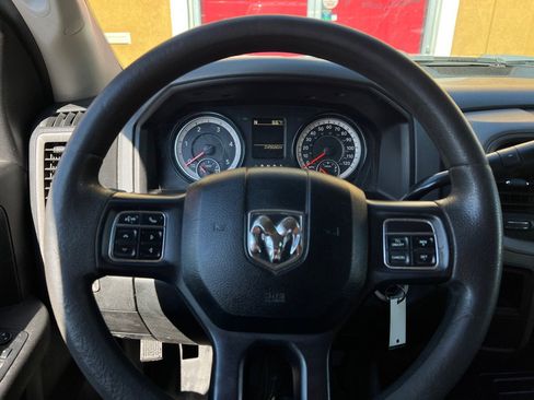 Used 2018 RAM 3500 Tradesman w/ Chrome Appearance Group image 20