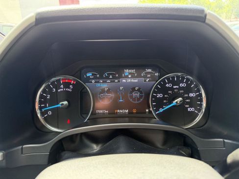 Used 2021 Ford F250 Lariat AWD/4WD image 14