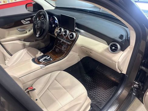Used 2017 Mercedes-Benz GLC 300 4MATIC image 77