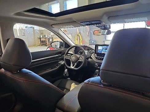 New 2026 Nissan Altima 2.5 SR AWD/4WD image 28