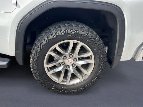 Used 2019 GMC Sierra 1500 SLT w/ SLT Premium Plus Package AWD/4WD image 5