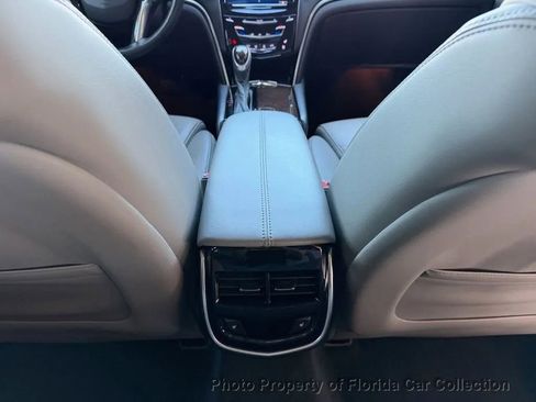 Used 2014 Cadillac XTS Luxury w/ Driver Awareness Package image 40