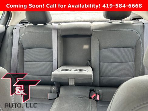 Used 2016 Chevrolet Cruze LT w/ Convenience Package FWD image 7