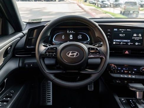 New 2025 Hyundai Elantra Sport image 23