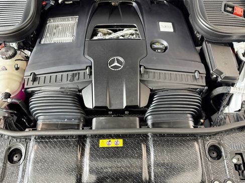 New 2026 Mercedes-Benz GLS 580 4MATIC image 29