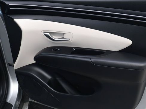 Used 2024 Hyundai Tucson SEL FWD image 14