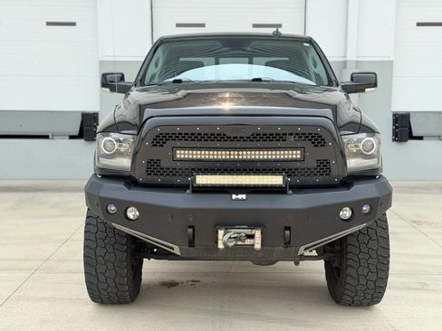 Used 2017 RAM 2500 Laramie w/ Sport Appearance Group AWD/4WD image 8
