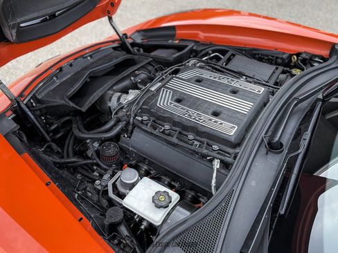 Used 2019 Chevrolet Corvette Z06 RWD image 15