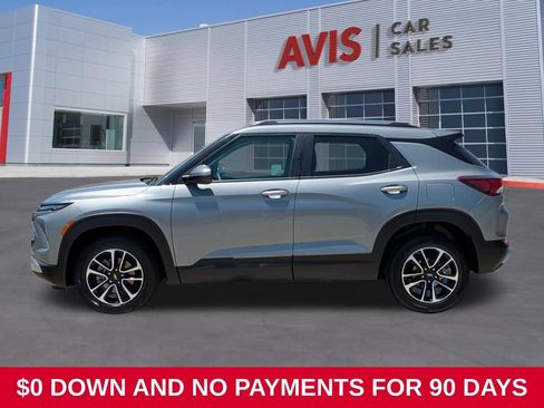 Used 2025 Chevrolet TrailBlazer LT AWD/4WD image 10