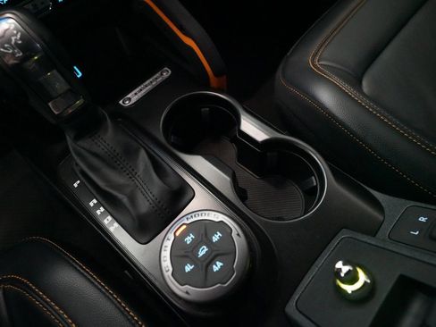 Used 2021 Ford Bronco Badlands image 15