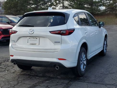 New 2025 MAZDA CX-5 AWD 2.5 S w/ Select Package image 3