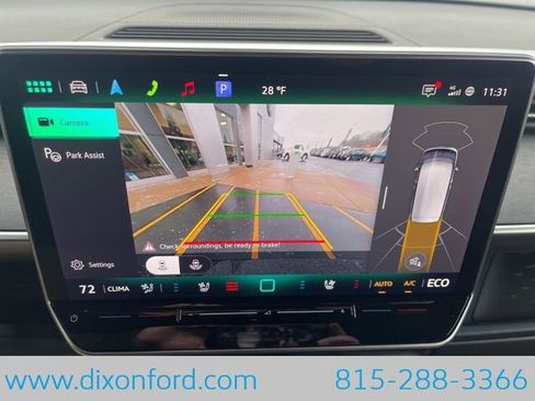New 2025 Volkswagen ID. Buzz Pro S RWD image 11