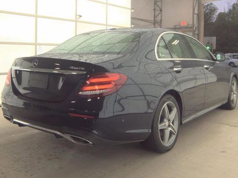 Used 2017 Mercedes-Benz E 300 4MATIC w/ Premium 2 Package image 3