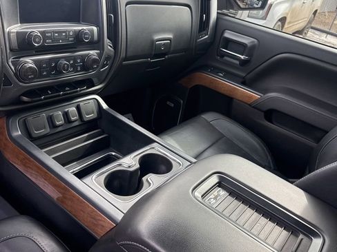 Used 2016 Chevrolet Silverado 1500 LTZ image 15