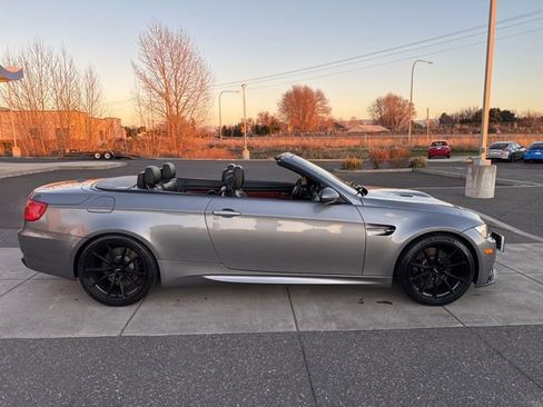 Used 2013 BMW M3 Convertible RWD image 29