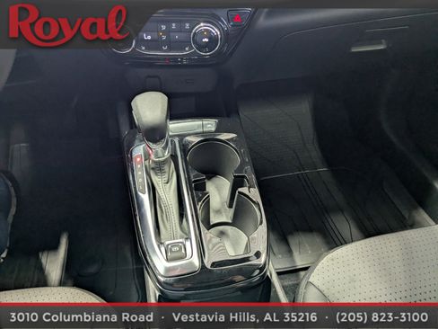 Used 2024 Chevrolet Trax LT w/ Driver Confidence Package image 22