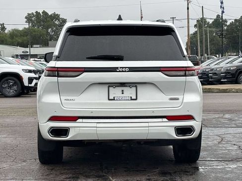 Used 2023 Jeep Grand Cherokee Overland w/ MOPAR Finishing Package AWD/4WD image 34