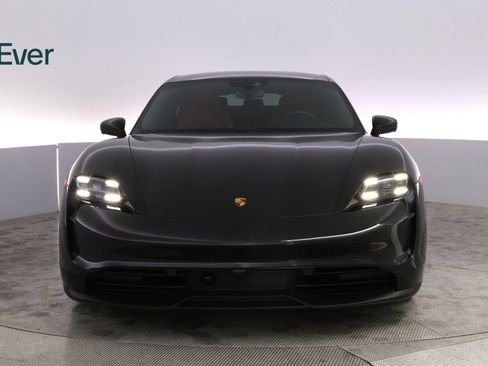 Used 2023 Porsche Taycan RWD image 12
