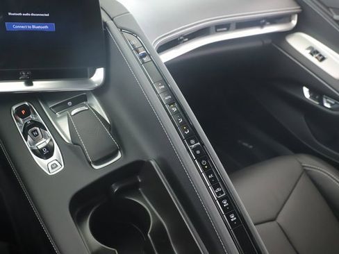 Used 2025 Chevrolet Corvette Stingray Coupe w/ 1LT image 27