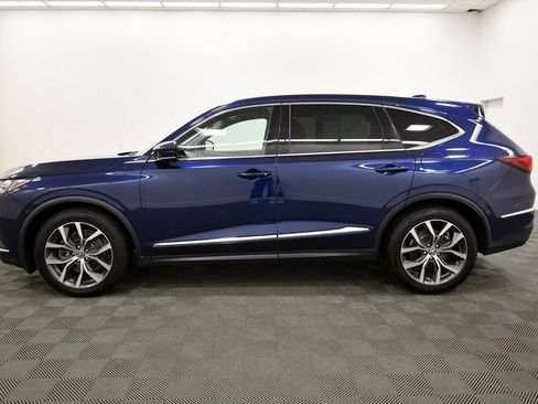 Used 2024 Acura MDX SH-AWD w/ Technology Package image 4