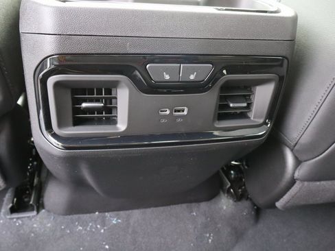 New 2026 Chevrolet Silverado 2500 ZR2 w/ LPO, Dark Essentials Package image 21