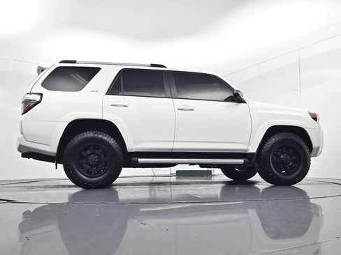 Used 2019 Toyota 4Runner SR5 Premium AWD/4WD image 47