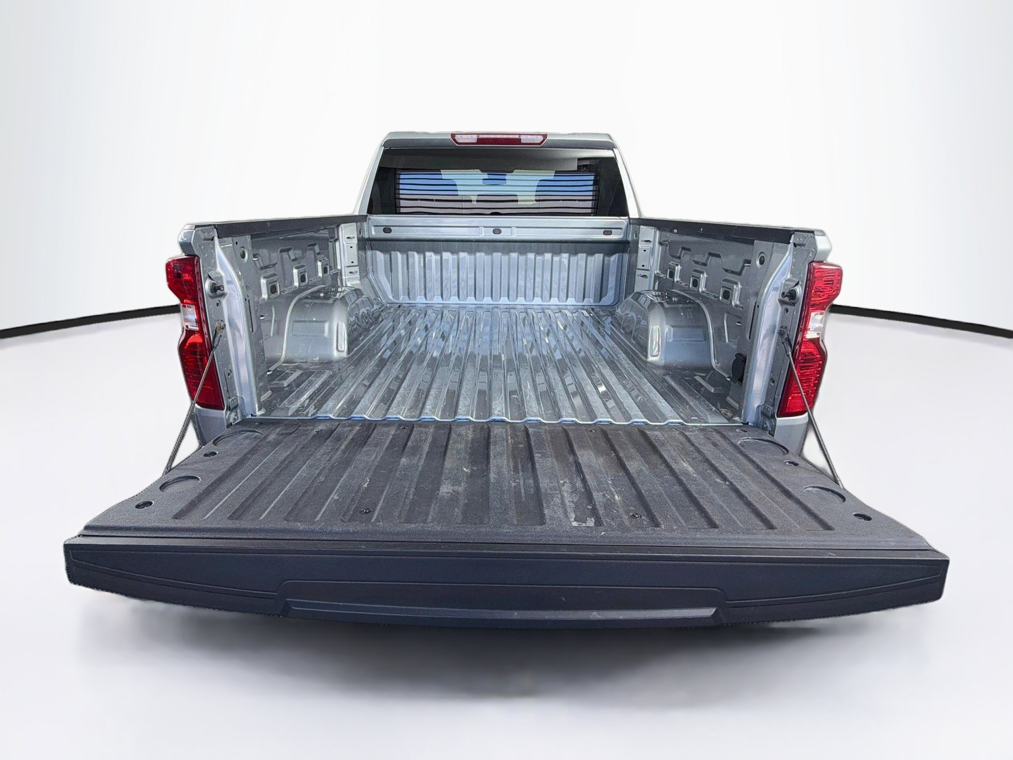 Used 2024 Chevrolet Silverado 1500 LT AWD/4WD image 29