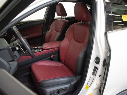 Used 2025 Lexus NX 350 AWD w/ Accessory Package (2T) image 19